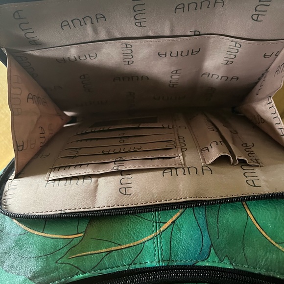 Anuschka Women's Genuine Leather Large Hobo Handbag -FREE SHIPPING - Picture 11 of 11